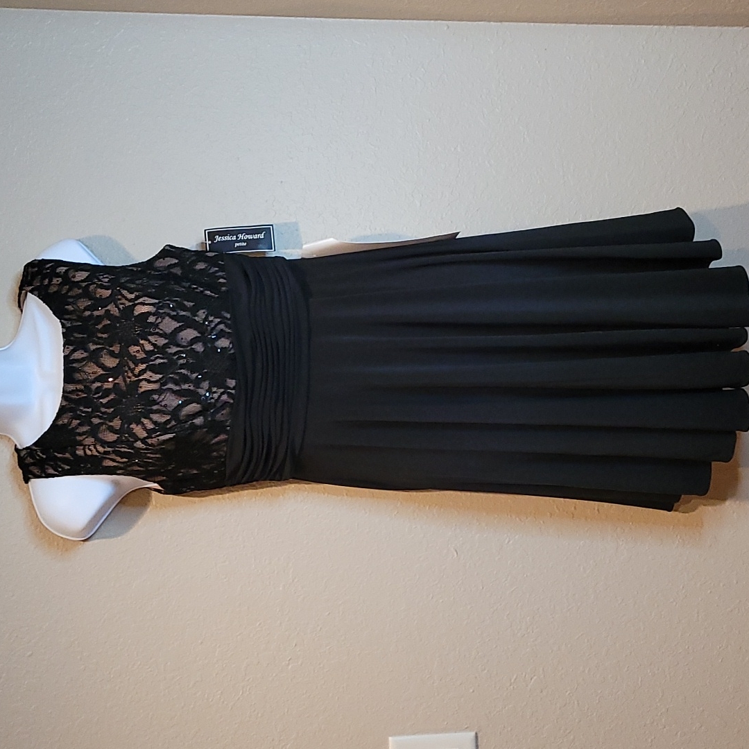Jessica Howard Petite Black Dress Size 8p Lace Bodice